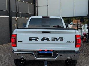 Foto 5 - RAM 1500 Limited 5.7 V8 Gasolina 4x4