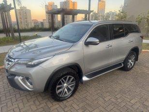 Foto 1 - Toyota Hilux SW4 SRX 2.8 Turbo Diesel 4x4