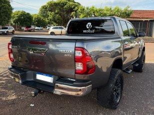 Foto 4 - Toyota Hilux SRV D4-D 2.8 Turbo Diesel 4x4