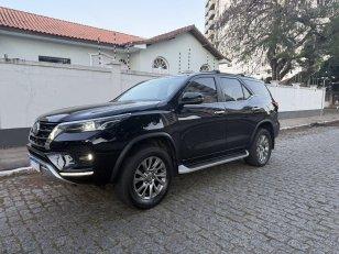 Foto 1 - Toyota Hilux SW4 SRX 2.8 Turbo Diesel 4x4