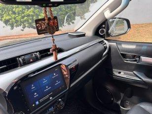 Foto 9 - Toyota Hilux SRX 2.8 Turbo Diesel 4x4