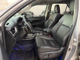 Foto 8 - Toyota Hilux SW4 SRX 2.8 Turbo Diesel 4x4