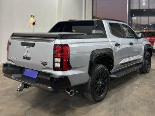 Foto 4 - Mitsubishi Triton Katana 2.4 Bi-Turbo Diesel 4x4