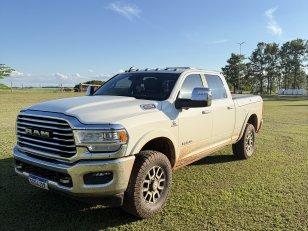 Foto 1 - RAM 3500 Longhorn Limited 6.7 Turbo Diesel 4x4