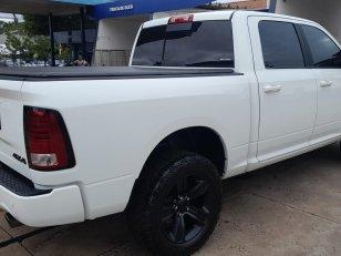 Foto 3 - RAM Classic Laramie 5.7 V8 Gasolina 4x4