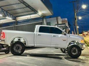 Foto 4 - RAM 2500 Laramie 6.7 Turbo Diesel 4x4