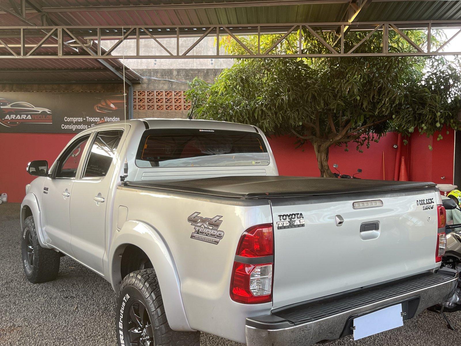 Foto 4 - Toyota Hilux SRV Top 3.0 Turbo Diesel 4x4