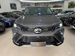 Foto 2 - Toyota Hilux SW4 SRX Platinum 2.8 Turbo Diesel 4x4