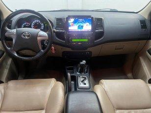 Foto 8 - Toyota Hilux SW4 SRV 3.0 Turbo Diesel 4x4