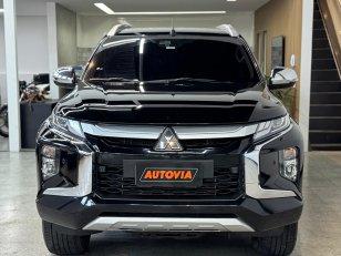 Foto 2 - Mitsubishi Triton HPE-S 2.4 Bi-Turbo Diesel 4x4