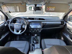 Foto 9 - Toyota Hilux SR 2.8 Turbo Diesel 4x4