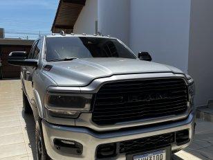 Foto 3 - RAM 3500 Laramie Night Edition 6.7 Turbo Diesel 4x4