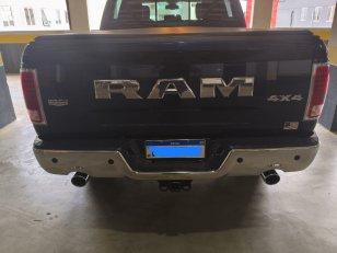 Foto 10 - RAM Classic Laramie 5.7 V8 Gasolina 4x4