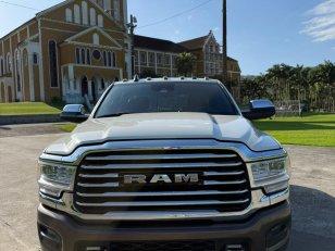 Foto 2 - RAM 3500 Longhorn Limited 6.7 Turbo Diesel 4x4