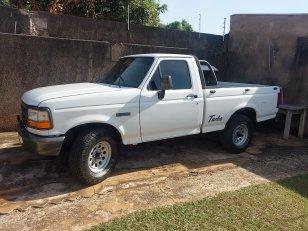 Foto 1 - Ford F1000 3.9 Diesel