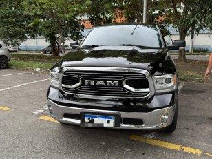 Foto 10 - RAM Classic Laramie 5.7 V8 Gasolina 4x4