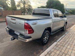 Foto 4 - Toyota Hilux SRX 2.8 Turbo Diesel 4x4