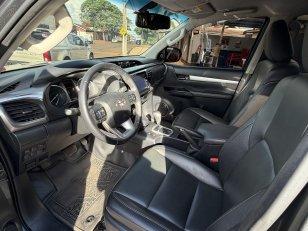 Foto 6 - Toyota Hilux SRV D4-D 2.8 Turbo Diesel 4x4