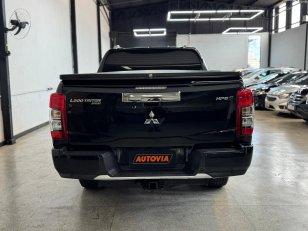 Foto 6 - Mitsubishi Triton HPE-S 2.4 Bi-Turbo Diesel 4x4