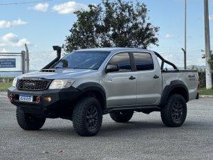 Foto 2 - Toyota Hilux STD 3.0 Turbo Diesel 4x4
