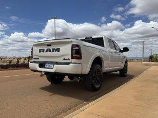 Foto 4 - RAM 3500 Laramie Night Edition 6.7 Turbo Diesel 4x4