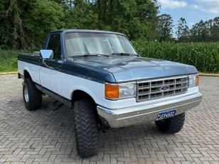 Foto 3 - Ford F1000 Super 3.9 Diesel C.S