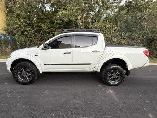 Foto 9 - Mitsubishi Triton HPE 2.4 Bi-Turbo Diesel 4x4
