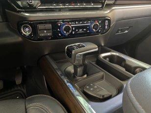 Foto 8 - Chevrolet Silverado 1500 High Country 5.3 V8 Gasolina 4x4