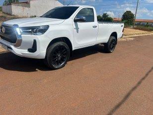Foto 2 - Toyota Hilux 2.8 Turbo Diesel 4x4 C.S
