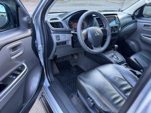 Foto 9 - Mitsubishi Triton GLS 2.4 Bi-Turbo Diesel 4x4