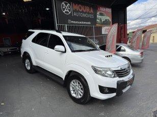Foto 3 - Toyota Hilux SW4 SRV 3.0 Turbo Diesel 4x4
