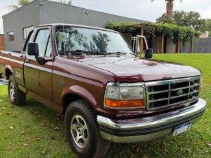 Foto 2 - Ford F1000 XL 4.3 Turbo Diesel 4x2 C.S