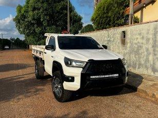 Foto 2 - Toyota Hilux 2.8 Turbo Diesel 4x4 C.S Chassi
