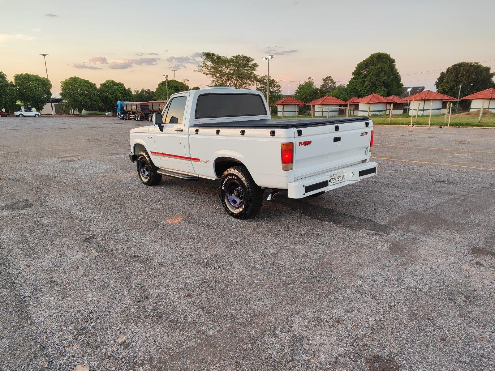 Foto 2 - Chevrolet D20 Conquest 4.0TD