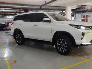 Foto 8 - Toyota Hilux SW4 SRX Platinum 2.8 Turbo Diesel 4x4