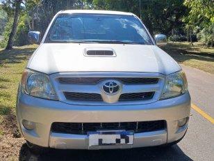 Foto 2 - Toyota Hilux SRV 3.0 Turbo Diesel 4x4
