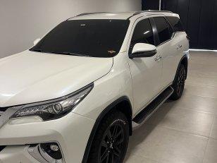 Foto 2 - Toyota Hilux SW4 SRX 2.8 Turbo Diesel 4x4