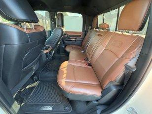 Foto 8 - RAM 3500 Longhorn Limited 6.7 Turbo Diesel 4x4