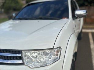 Foto 10 - Mitsubishi L200 Triton HPE 3.2 Turbo Diesel 4x4