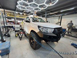 Foto 2 - Toyota Hilux 2.8 Turbo Diesel 4x4 C.S
