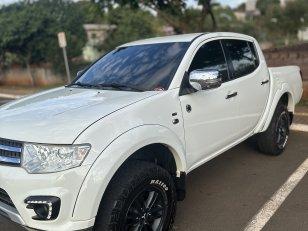 Foto 1 - Mitsubishi L200 Triton HPE 3.2 Turbo Diesel 4x4