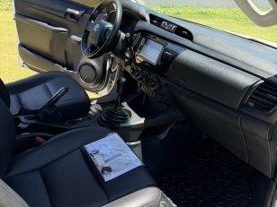 Foto 7 - Toyota Hilux 2.8 Turbo Diesel 4x4 C.S