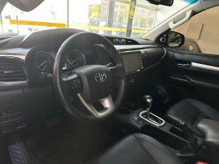 Foto 7 - Toyota Hilux SRX 2.8 Turbo Diesel 4x4