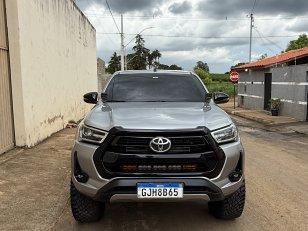Foto 2 - Toyota Hilux SR 2.8 Turbo Diesel 4x4