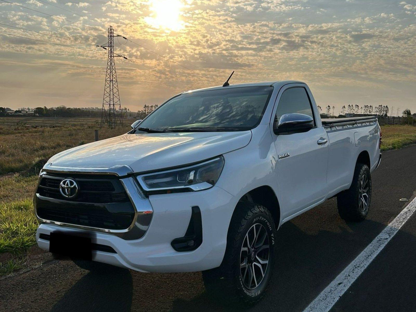 Foto 1 - Toyota Hilux 2.8 Turbo Diesel 4x4 C.S
