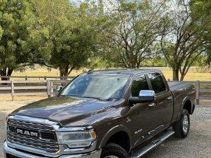 Foto 6 - RAM 2500 Laramie 6.7 Turbo Diesel 4x4