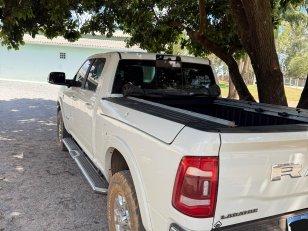 Foto 4 - RAM 3500 Laramie 6.7 Turbo Diesel 4x4