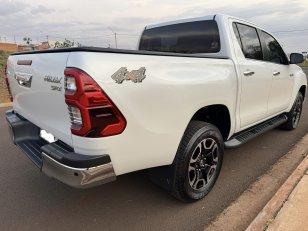 Foto 5 - Toyota Hilux SRX 2.8 Turbo Diesel 4x4