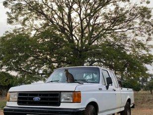 Foto 1 - Ford F1000 3.9 Diesel