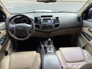 Foto 7 - Toyota Hilux SW4 SRV 3.0 Turbo Diesel 4x4
